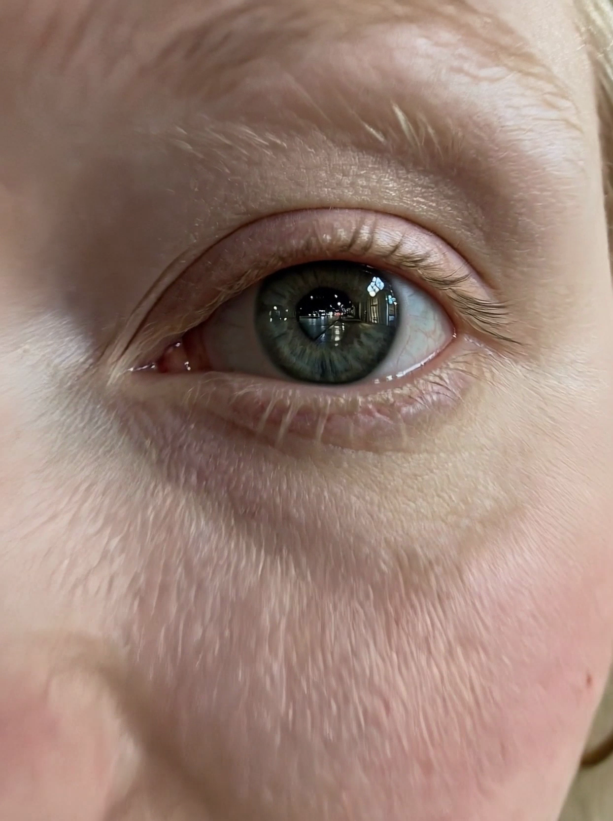 AI Video Generator Diving In Her Eye social media example