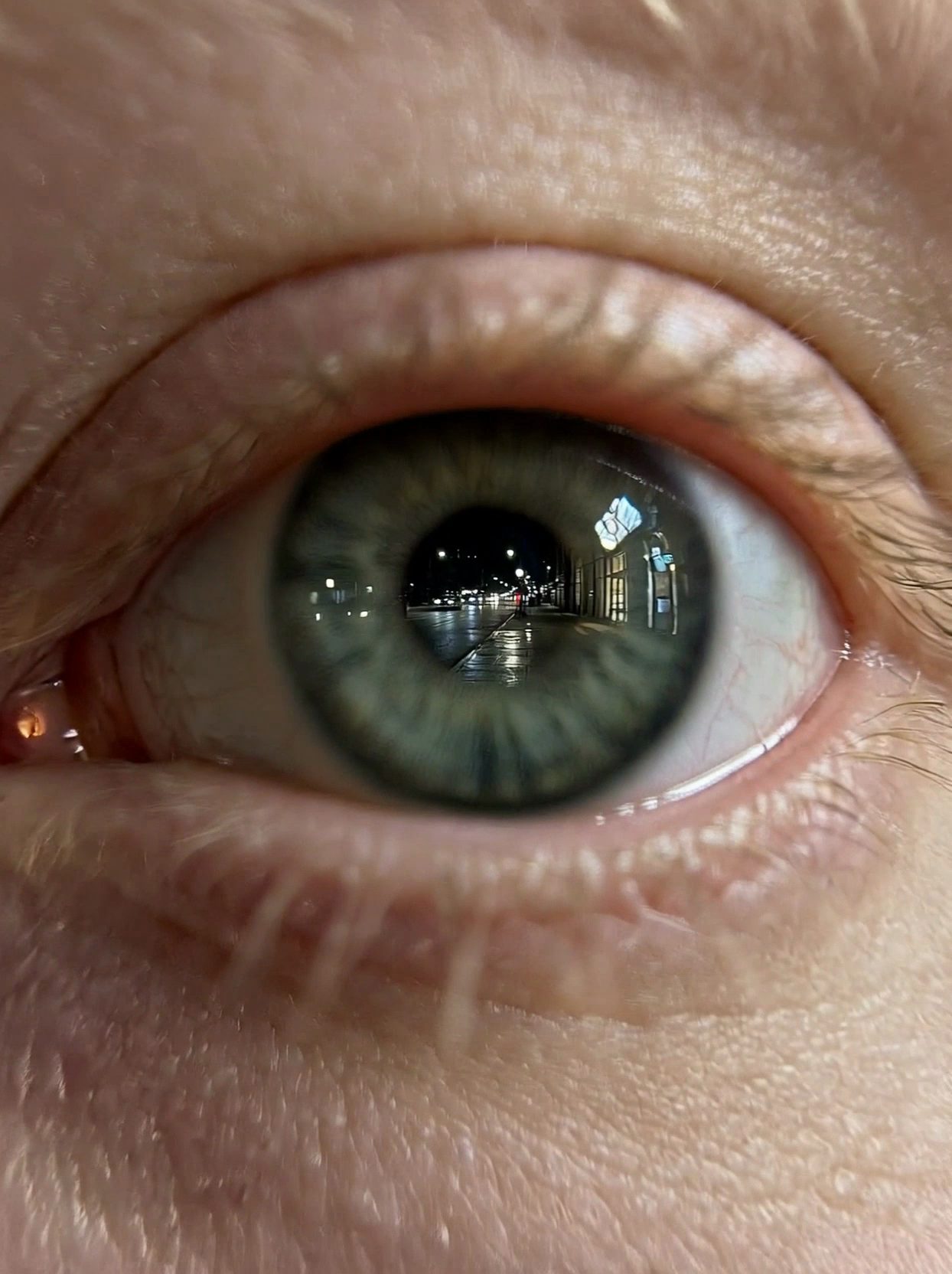 AI Video Generator Diving In Her Eye music video example